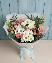 Букет цветов из:  Розы, Лизиантусы и Хризантемы в Перевальном