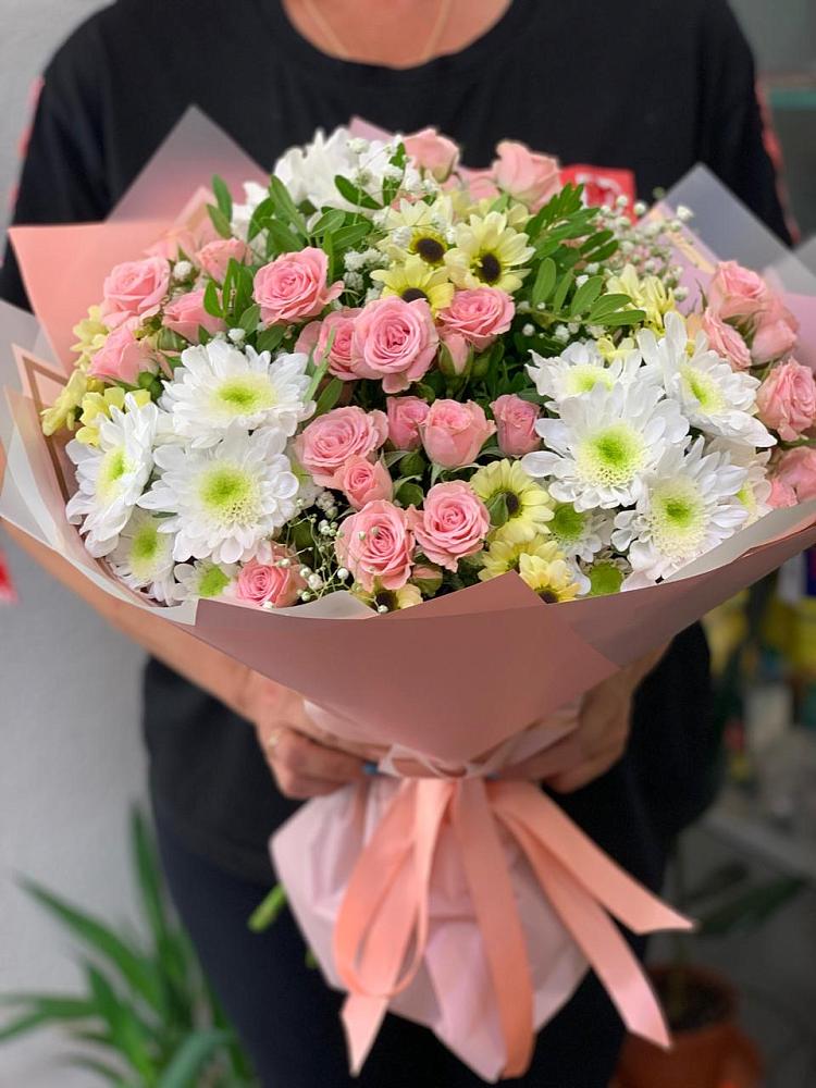 Букет цветов из: Розы и Хризантемы в Перевальном