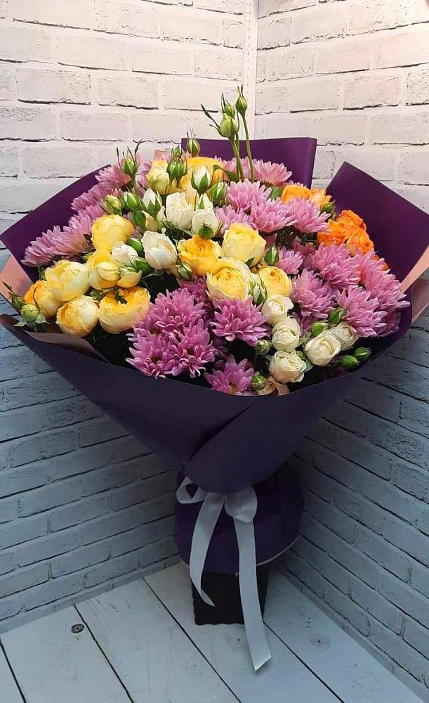 Букет цветов из: Хризантемы и Розы в Перевальном