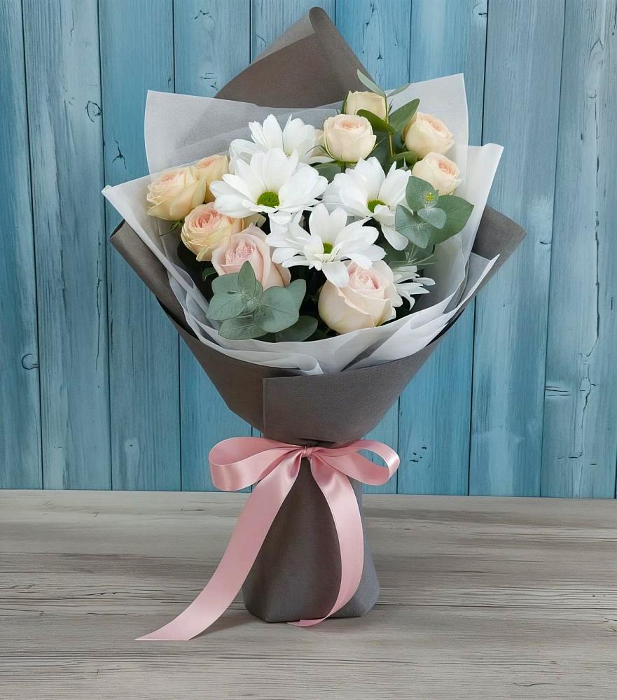 Букет цветов из: Хризантемы и Розы в Перевальном