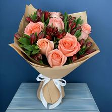 Букет цветов из:  Розы и Альстромерии в Перевальном