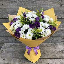 Букет цветов из:  Ирисы, Хризантемы и Ромашки в Перевальном
