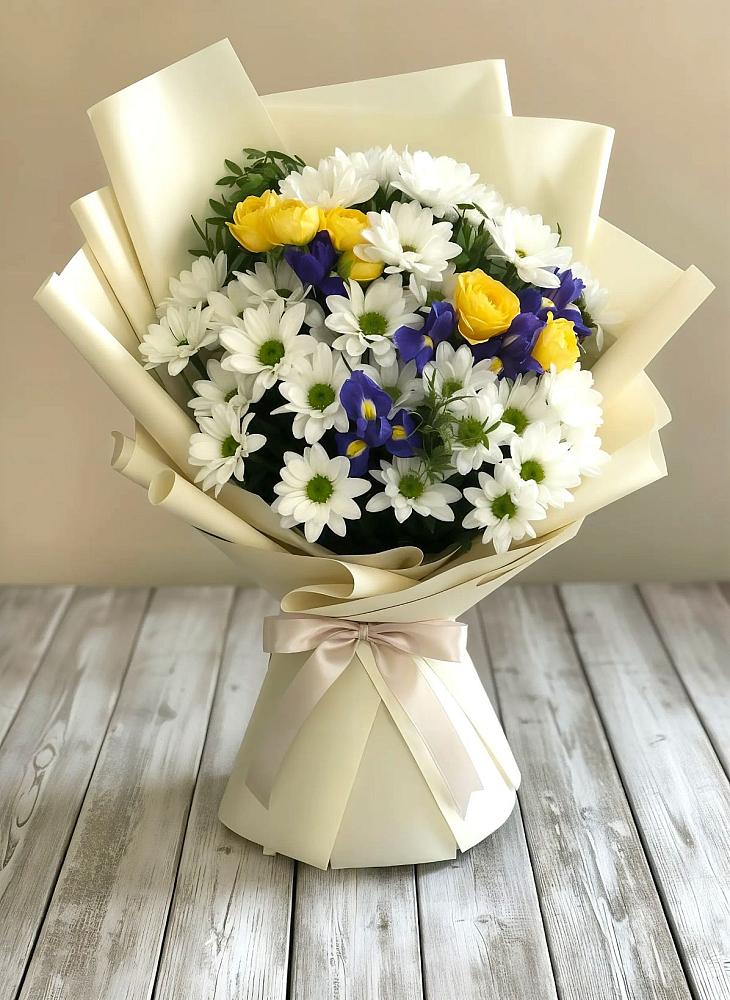Букет цветов из: Ирисы, Хризантемы и Розы в Перевальном