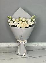 Букет цветов из:  Розы и Лизиантусы в Перевальном